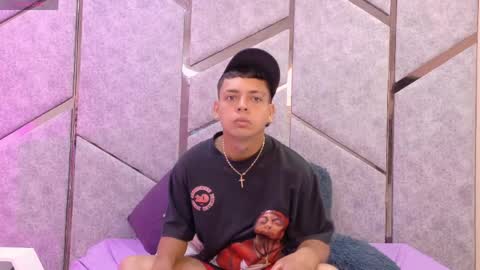 Snapshot of dante_axel chatting on 30, 4, 2026 DANTE Y AXEL online show from 30, 4, 2026