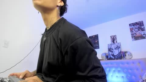 Snapshot of dante_cooper_0 chatting on 1, 2, 2025 dante_cooper_0 online show from 1, 2, 2025