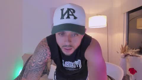 Snapshot of dante_marquez chatting on 22, 10, 2025 Dante marquez online show from 22, 10, 2025