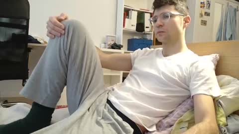 Snapshot of dantheman233 chatting on 19, 1, 2025 Daniel online show from 19, 1, 2025