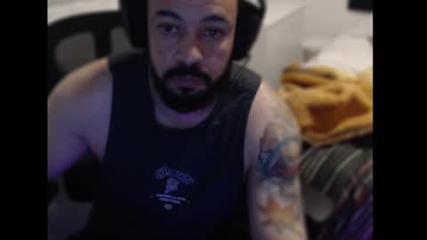 Snapshot of dantturbate chatting on 22, 9, 2025 re mazzeo online show from 22, 9, 2025