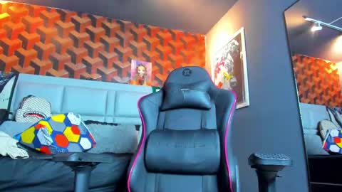 Snapshot of dany_dryy chatting on 23, 2, 2025 Dany online show from 23, 2, 2025