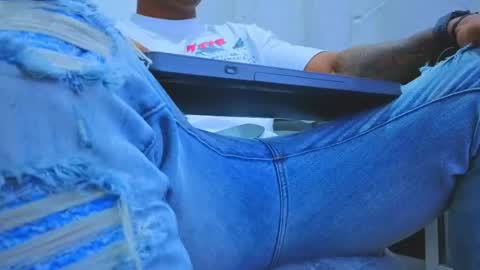 Snapshot of dany_dryy chatting on 25, 3, 2026 Dany online show from 25, 3, 2026