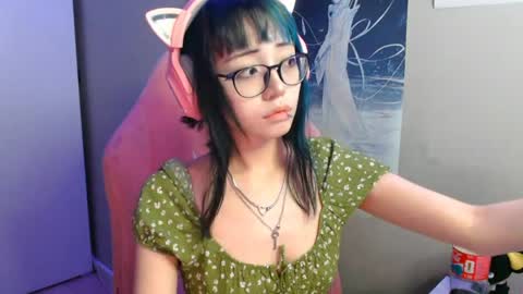 Snapshot of danyelleeyermann chatting on 14, 4, 2026 danyelleeyermann online show from 14, 4, 2026