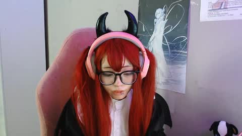 Snapshot of danyelleeyermann chatting on 21, 4, 2026 danyelleeyermann online show from 21, 4, 2026