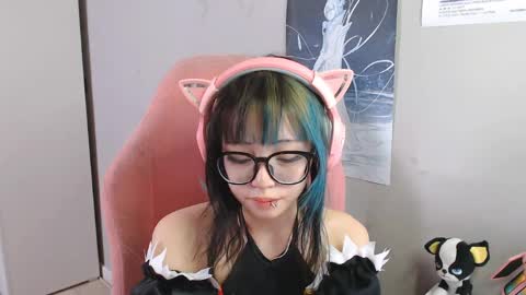 Snapshot of danyelleeyermann chatting on 29, 4, 2026 danyelleeyermann online show from 29, 4, 2026