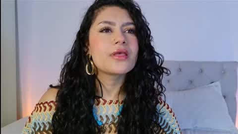 Snapshot of daphne_24 chatting on 30, 4, 2026 Antonella Mora online show from 30, 4, 2026