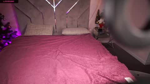 Snapshot of daphne_moss chatting on 28, 12, 2024 Agatha online show from 28, 12, 2024