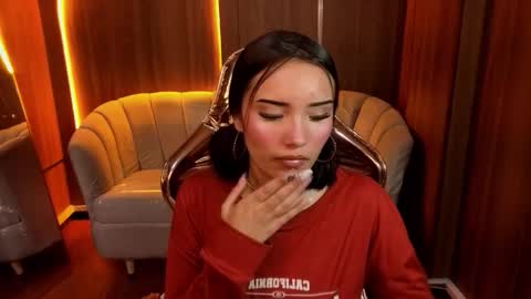 daphne_nicole_b online show from 27, 3, 2026