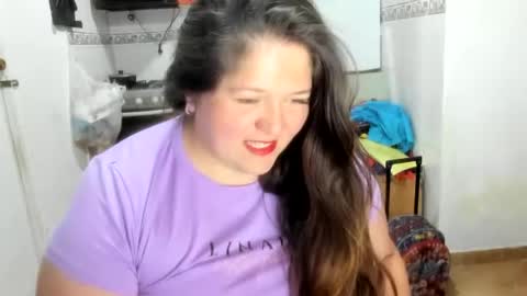 Snapshot of daphnegirlsexxy chatting on 15, 6, 2026 daphnegirlsexxy online show from 15, 6, 2026