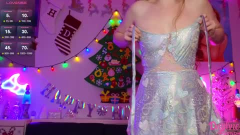 Snapshot of daphnemadison chatting on 28, 12, 2024 Daphne Madison online show from 28, 12, 2024