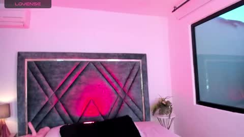 Snapshot of dapnne_ chatting on 11, 2, 2025 Daphne online show from 11, 2, 2025