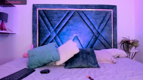 Snapshot of dapnne_ chatting on 22, 2, 2025 Daphne online show from 22, 2, 2025