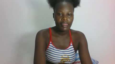 ESTHER online show from 3, 4, 2026