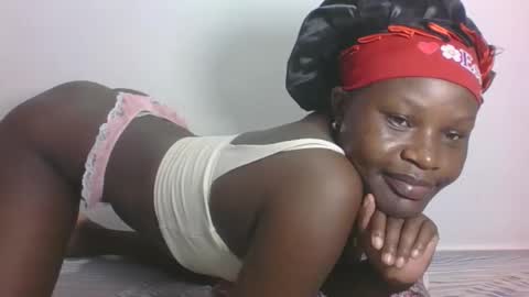 ESTHER online show from 18, 5, 2026