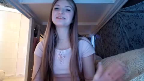 Snapshot of darcimichele chatting on 17, 11, 2025 Iwi online show from 17, 11, 2025