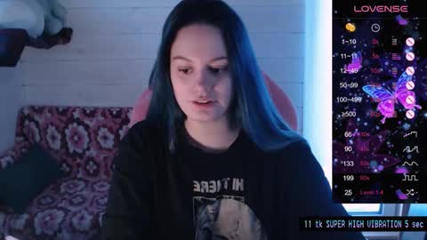 Snapshot of darcyie1ove chatting on 7, 1, 2025 Darcy online show from 7, 1, 2025