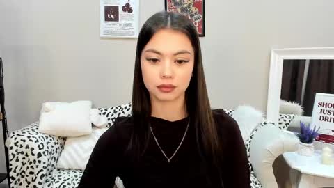 DarcyMacy online show from 3, 5, 2026
