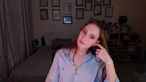 Darcy Siren online show from 6, 2, 2025