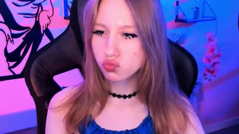 Daria Tate online show from 22, 10, 2025