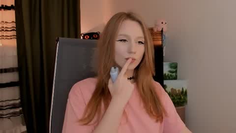 Snapshot of dariatate chatting on 24, 7, 2026 Daria Tate online show from 24, 7, 2026