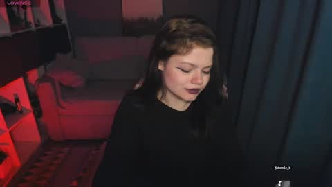 Snapshot of darina_wilson chatting on 9, 2, 2025 Dari the it woman online show from 9, 2, 2025