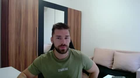 darius_94 online show from 1, 6, 2026
