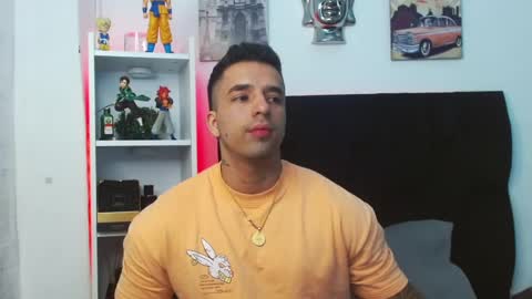 Snapshot of darius_phoenix chatting on 11, 12, 2024 Darius Phoenix online show from 11, 12, 2024