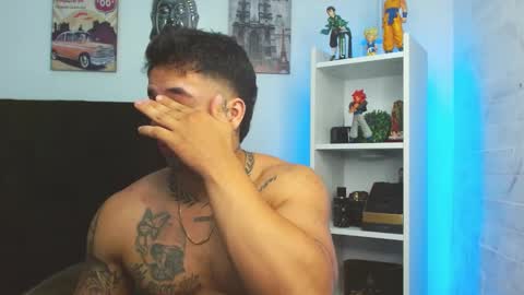 Snapshot of darius_phoenix chatting on 14, 1, 2025 Darius Phoenix online show from 14, 1, 2025