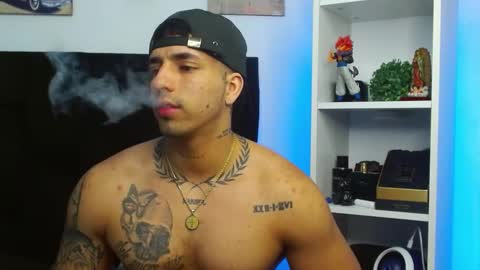 Snapshot of darius_phoenix chatting on 24, 1, 2025 Darius Phoenix online show from 24, 1, 2025