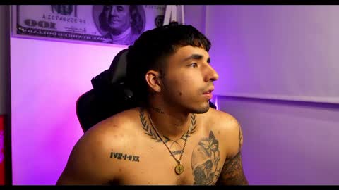 Snapshot of darius_phoenix chatting on 11, 2, 2025 Darius Phoenix online show from 11, 2, 2025