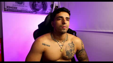 Snapshot of darius_phoenix chatting on 11, 2, 2025 Darius Phoenix online show from 11, 2, 2025