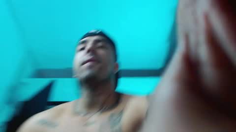 Snapshot of darius_phoenix chatting on 23, 10, 2025 Darius Phoenix online show from 23, 10, 2025