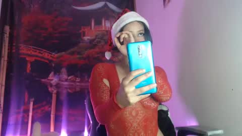 Snapshot of dark_doll5 chatting on 18, 12, 2024 dark_doll5 online show from 18, 12, 2024