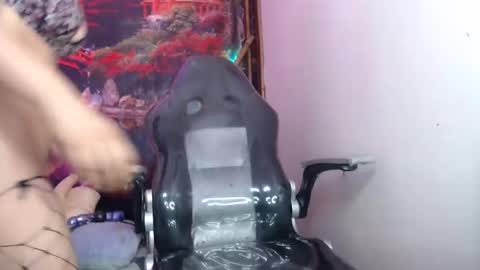 Snapshot of dark_doll5 chatting on 16, 1, 2025 dark_doll5 online show from 16, 1, 2025