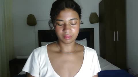 Snapshot of dark_enchantress_ chatting on 28, 3, 2026 Sofia online show from 28, 3, 2026