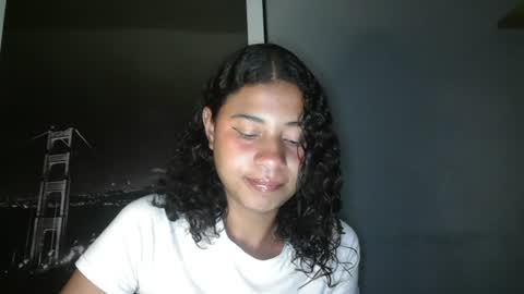 Snapshot of dark_enchantress_ chatting on 4, 8, 2026 Sofia online show from 4, 8, 2026