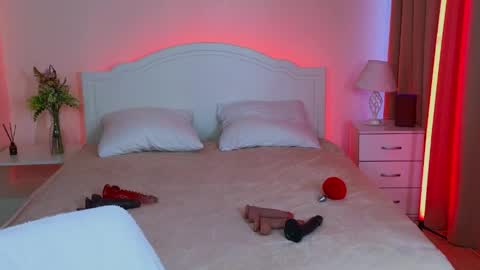 Snapshot of dark_lola_ chatting on 24, 5, 2026 Lola online show from 24, 5, 2026