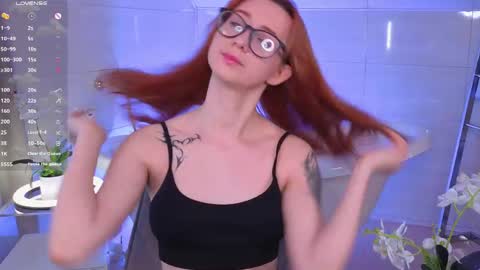 Snapshot of dark_lola_ chatting on 31, 5, 2026 Lola online show from 31, 5, 2026
