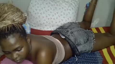 dark_petite_ online show from 3, 7, 2026