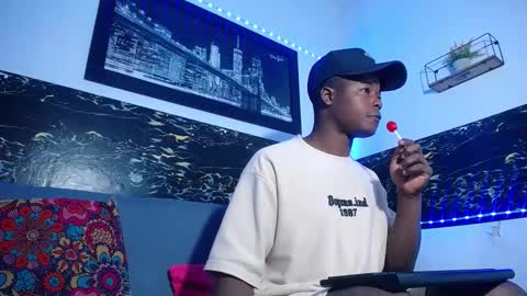 Snapshot of dark_stallionx chatting on 15, 10, 2025 Chris online show from 15, 10, 2025