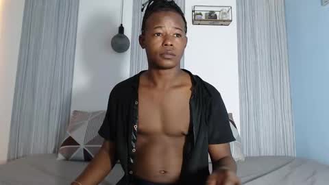 Snapshot of dark_stallionx chatting on 13, 11, 2025 Chris online show from 13, 11, 2025