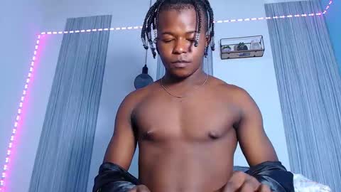 Snapshot of dark_stallionx chatting on 18, 11, 2025 Chris online show from 18, 11, 2025