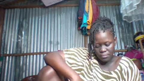 Snapshot of darkberry_bubble chatting on 8, 7, 2026 darkberry_bubble online show from 8, 7, 2026