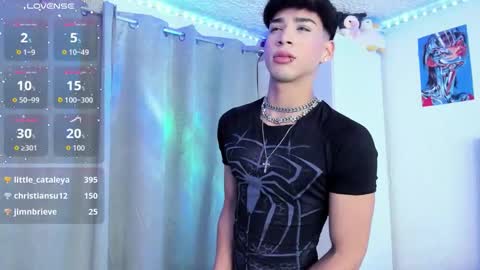 Snapshot of darkboy26_ chatting on 21, 11, 2025 Blake online show from 21, 11, 2025