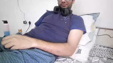 just a guy online show from 29, 7, 2026