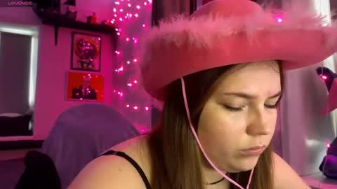 darkcharm1 online show from 17, 2, 2026