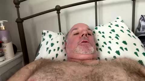 darknite083072 online show from 11, 1, 2026