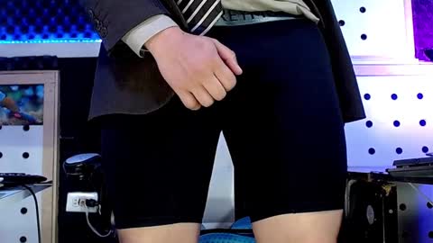 DARKO0717 online show from 2, 2, 2025