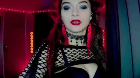 roseredgoddess online show from 6, 3, 2026